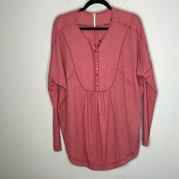 Free People | Leo Oversized Waffle Knit Henley Top Size Small - Picture 2 of 8